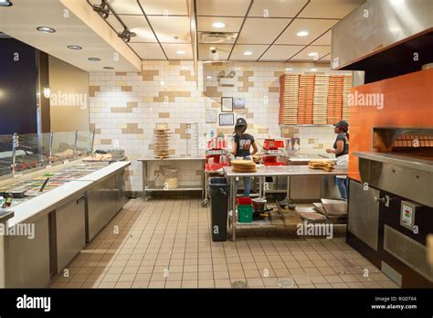 blaze pizza llc